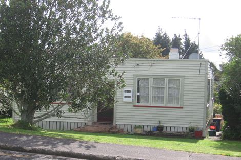 Photo of property in 1/20a Eastglen Road, Glen Eden, Auckland, 0602