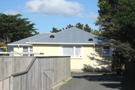 Photo of property in 12a Whanga Crescent, Titahi Bay, Porirua, 5022