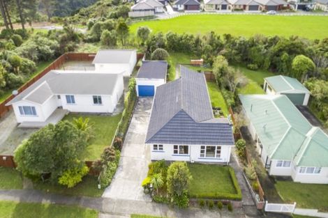 Photo of property in 68 Oakleigh Street, Maungaraki, Lower Hutt, 5010