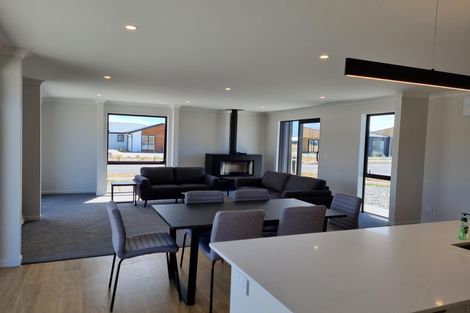 Photo of property in 2 Jimmys Lane, Lake Tekapo, 7999