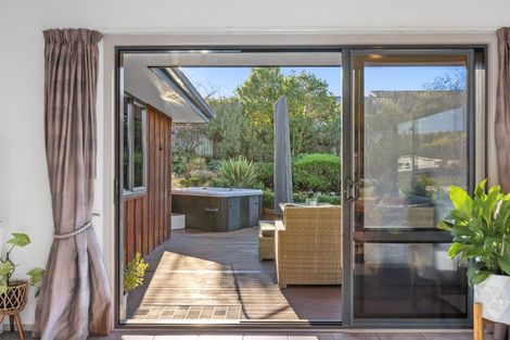 Photo of property in 27 Kingston Street, Albert Town, Wanaka, 9305
