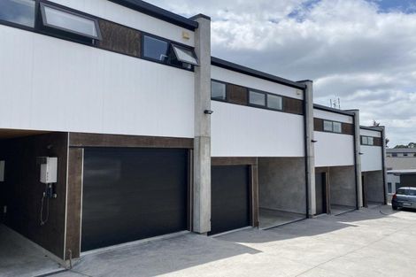 Photo of property in 2/49 Ohaupo Road, Melville, Hamilton, 3206