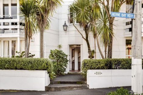 Photo of property in 7/2 Herne Bay Road, Herne Bay, Auckland, 1011