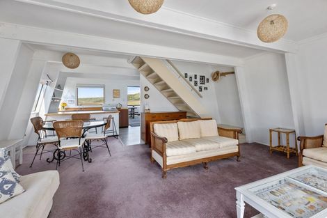 Photo of property in 3 Harapaki Road, Riversdale Beach, Masterton, 5872