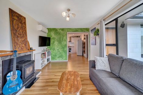 Photo of property in 35 Avro Crescent, Hornby, Christchurch, 8042