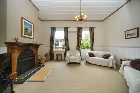 Photo of property in 211 Cambridge Avenue, Ashhurst, 4810