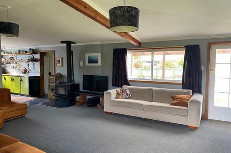 Photo of property in 176 Commercial Street, Takaka, 7110