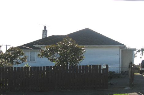 Photo of property in 13 Fawn Street, Cannons Creek, Porirua, 5024