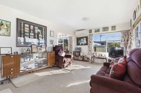 Photo of property in 80 Tuhikaramea Road, Dinsdale, Hamilton, 3204