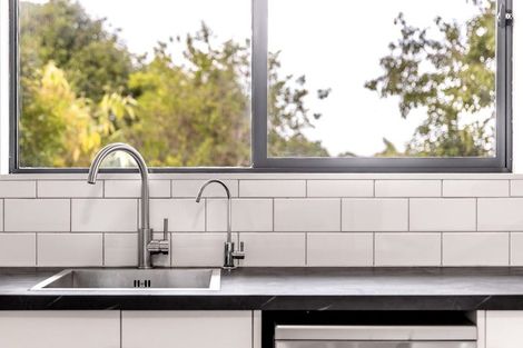 Photo of property in 10b Forest Hill Road, Henderson, Auckland, 0612