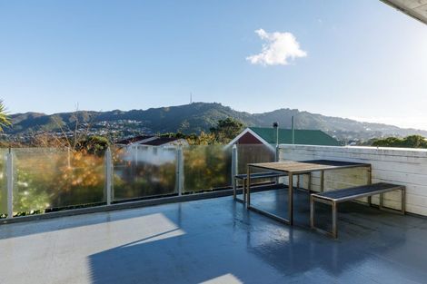 Photo of property in 7 Krishna Way, Khandallah, Wellington, 6035