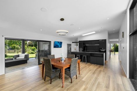 Photo of property in 324 Kimberley Road, Levin, 5571