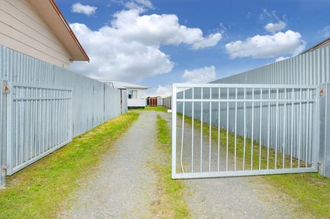 Photo of property in 8b Arklow Place, Flaxmere, Hastings, 4120