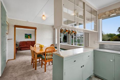 Photo of property in 6 Graham Street, Eltham, 4322