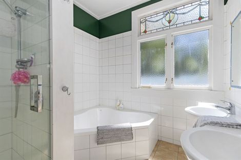 Photo of property in 60 Forrest Road, Cambridge, 3493