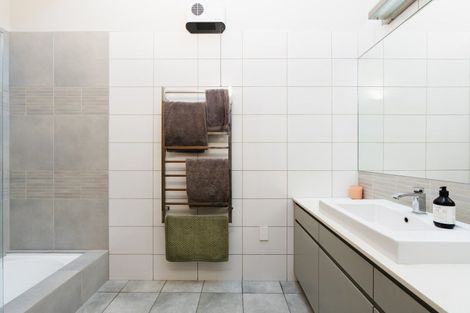 Photo of property in 6 Riccarton Road East, East Taieri, Mosgiel, 9024