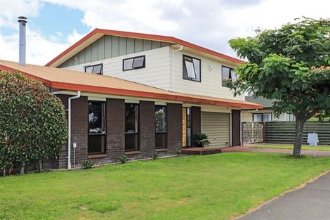 Photo of property in 1247 Ada Street, Parkvale, Hastings, 4122