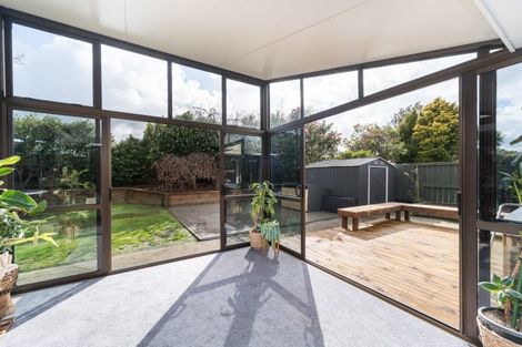 Photo of property in 108 John F Kennedy Drive, Milson, Palmerston North, 4414
