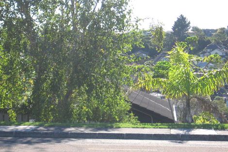 Photo of property in 2/616 Beach Road, Browns Bay, Auckland, 0630