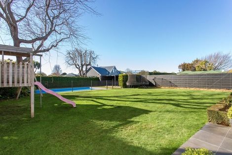 Photo of property in 154a Hamilton Avenue, Ilam, Christchurch, 8041