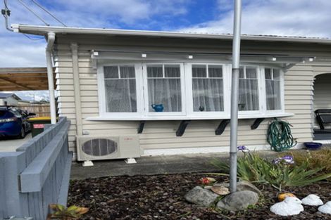 Photo of property in 9 Victoria Street, Levin, 5510