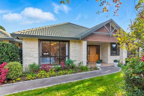 Photo of property in 7 Maple Lane, Waikanae, 5036