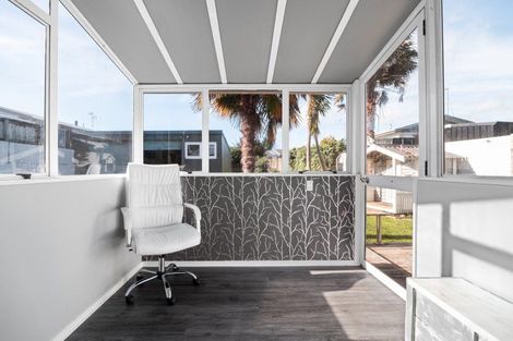 Photo of property in 15 Livingstone Avenue, Nawton, Hamilton, 3200