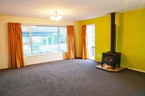 Photo of property in 18 Bayview Place, Cass Bay, Lyttelton, 8082