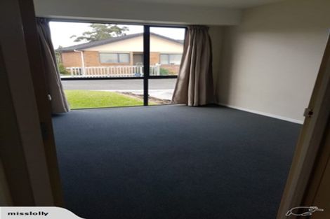 Photo of property in Carwyn Place, 9/352a Swanson Road, Ranui, Auckland, 0612