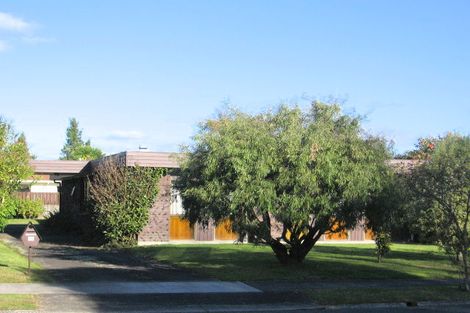 Photo of property in 18 Glen Lynne Avenue, Queenwood, Hamilton, 3210