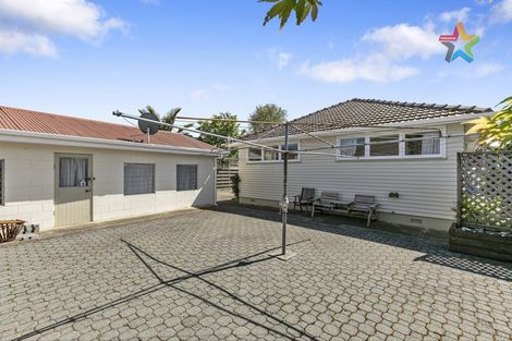 Photo of property in 10 Holyoake Crescent, Avalon, Lower Hutt, 5011