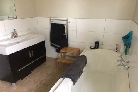 Photo of property in 206 Riverslea Road South, Akina, Hastings, 4122