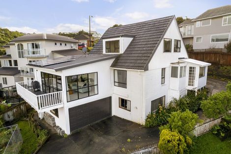 Photo of property in 88a Dowse Drive, Maungaraki, Lower Hutt, 5010