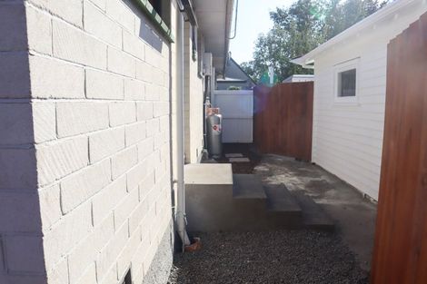 Photo of property in 1/13 Aorangi Road, Bryndwr, Christchurch, 8053