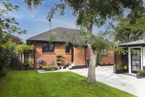 Photo of property in 1 Eden Place, Bryndwr, Christchurch, 8053