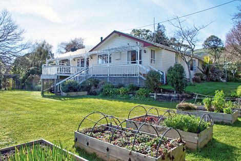 Photo of property in 132 Kaka Amu Road, Rangitumau, Masterton, 5871
