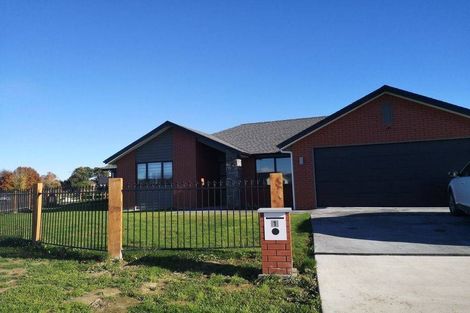 Photo of property in 1 Sujuan Close, Cambridge, 3434