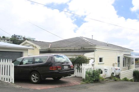 Photo of property in 26 Connaught Terrace, Brooklyn, Wellington, 6021