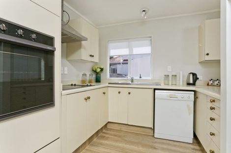 Photo of property in 3/9 Grove Road, Devonport, Auckland, 0624