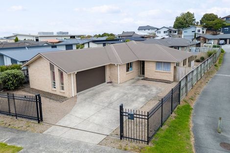 Photo of property in 13 Landmark Court, Huntington, Hamilton, 3210