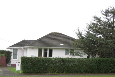 Photo of property in 6 Blackmore Street, Lynmouth, New Plymouth, 4310