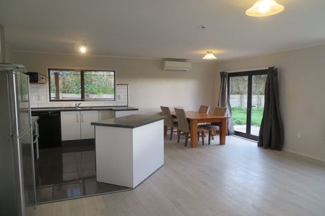Photo of property in 3 Merrill Place, Birkdale, Auckland, 0626