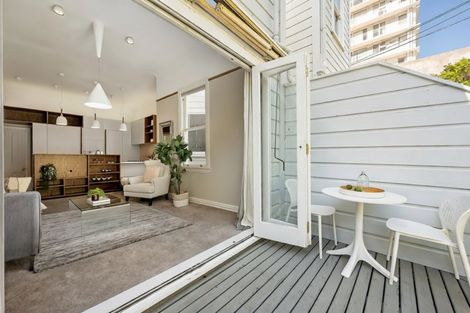 Photo of property in 380 Tinakori Road, Thorndon, Wellington, 6011