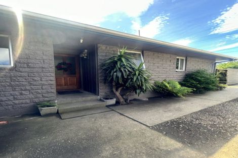 Photo of property in 51 Kent Street, Picton, 7220