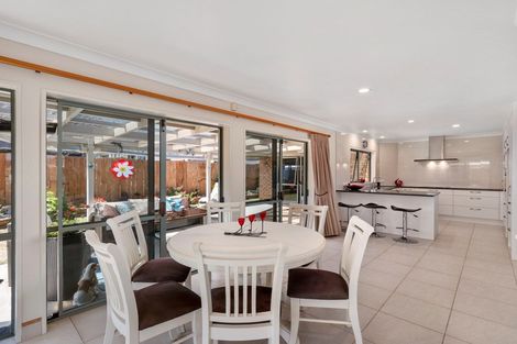 Photo of property in 63 Santa Monica Drive, Papamoa Beach, Papamoa, 3118