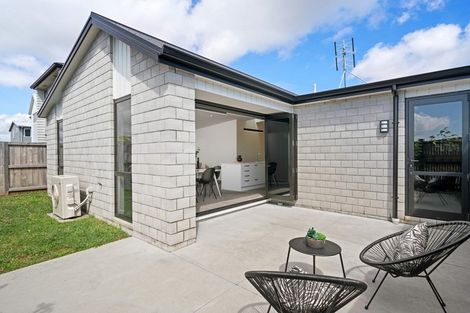 Photo of property in 19 Te Paea Crescent, Papamoa Beach, Papamoa, 3118