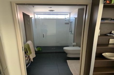 Photo of property in Summit Apartments, 8/184 Molesworth Street, Thorndon, Wellington, 6011