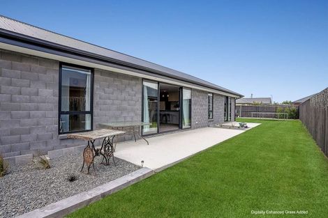 Photo of property in 2 Coleman Lane, Amberley, 7410