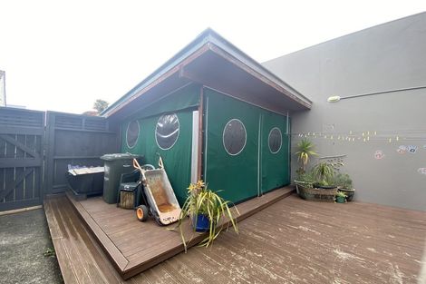 Photo of property in 43 Domett Street, Waitara, 4320