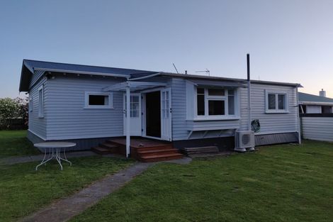 Photo of property in 14 Keith Elliott Street, Feilding, 4702
